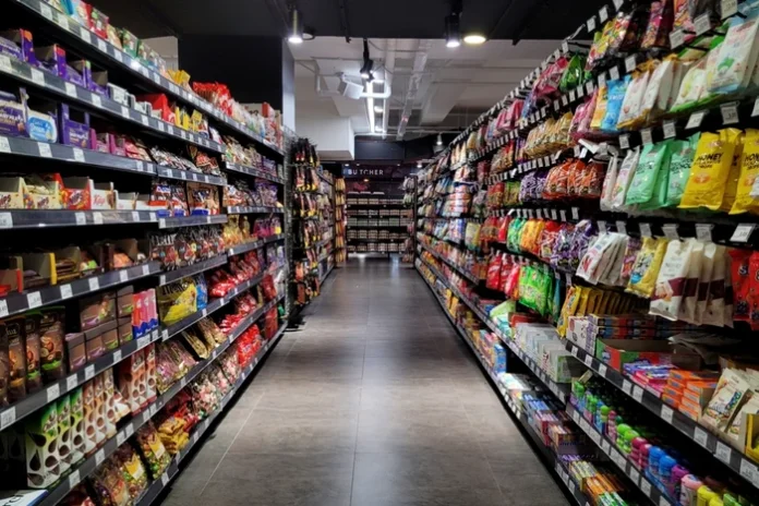 Achiziționarea „La Cocoș” de către firma care deține Kaufland și Lidl a stârnit îngrijorare în cadrul Consiliului Concurenței Achiziționarea „La Cocoș” de către firma care deține Kaufland și Lidl a stârnit îngrijorare în cadrul Consiliului Concurenței