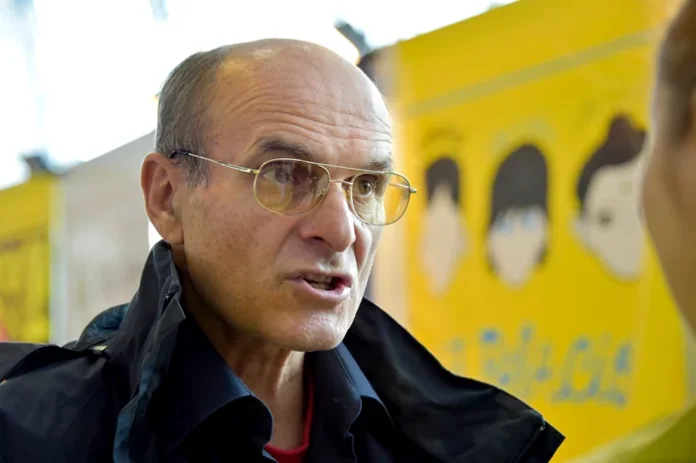 CTP răspunde la controversele legate de diploma lui Ionuț Moșteanu: „O instituție de învățământ privată suspectă, învăluită în scandaluri privind falsificarea diplomelor” CTP răspunde la controversele legate de diploma lui Ionuț Moșteanu: „O instituție de învățământ privată suspectă, învăluită în scandaluri privind falsificarea diplomelor”