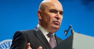 Bolojan vizează ca PNL să „încorporeze” formațiunea lui Ludovic Orban: „Am purtat conversații pe această problemă” Bolojan vizează ca PNL să „încorporeze” formațiunea lui Ludovic Orban: „Am purtat conversații pe această problemă”