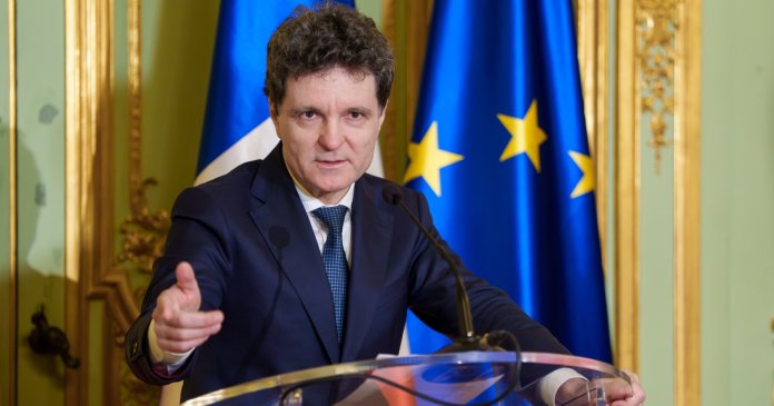 Nicușor Dan: Coaliția a ajuns la un acord privind înlocuirea lui Bolojan din rolul de premier Nicușor Dan: Coaliția a ajuns la un acord privind înlocuirea lui Bolojan din rolul de premier