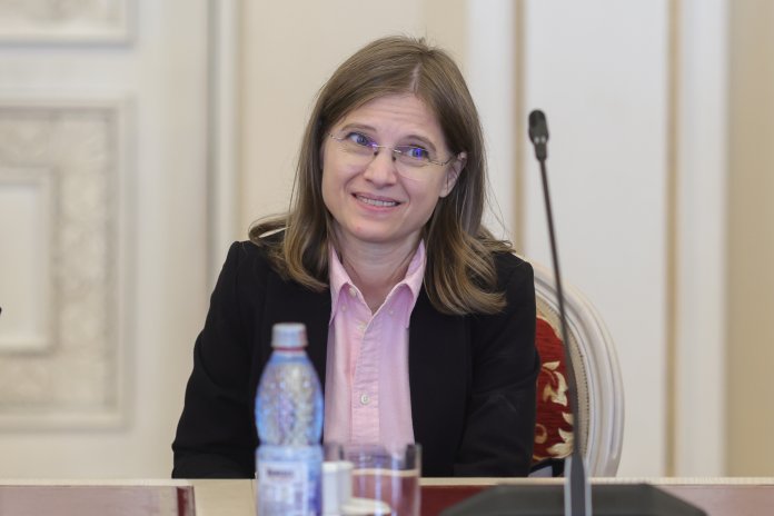 Ambasadorul Statelor Unite ale Americii în Israel, mesaj destinatarilor: „Rezervați un zbor spre orice locație Ambasadorul Statelor Unite ale Americii în Israel, mesaj destinatarilor: „Rezervați un zbor spre orice locație. ASTĂZI” / Întrebări legate de o posibilă acțiune militară a SUA împotriva Iranului