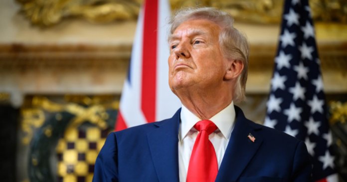 Mesajul lui Trump către România referitor la o problemă crucială pentru SUA Mesajul lui Trump către România referitor la o problemă crucială pentru SUA. Declarația Ambasadei americane la București