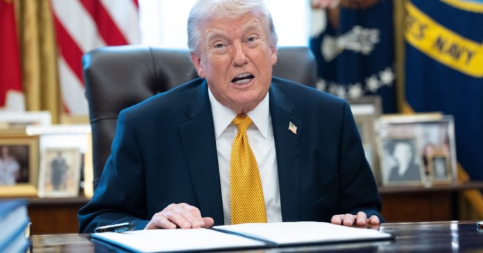 Donald Trump izolează Iranul: câți ani vor fi necesari pentru reconstrucția națiunii conform perspectivei președintelui... Donald Trump izolează Iranul: câți ani vor fi necesari pentru reconstrucția națiunii conform perspectivei președintelui...