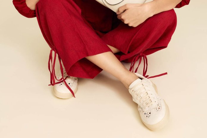 8b281547396816a7758ff9f6efd8988a