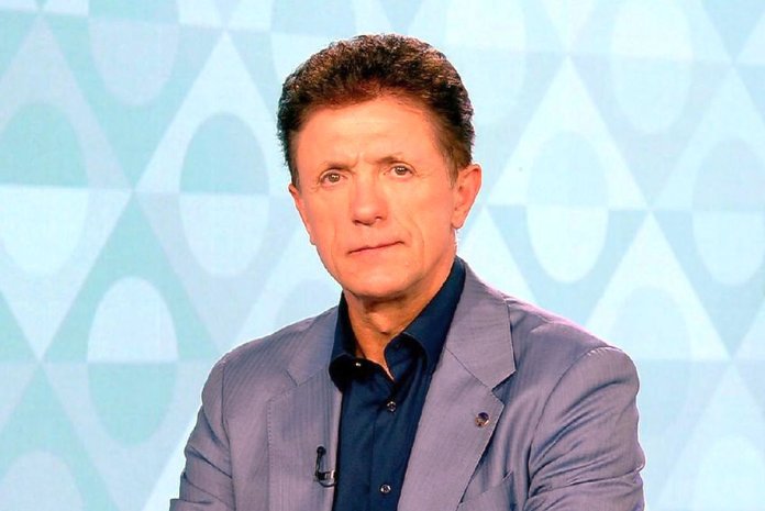 Gică Popescu îl critică pe jucătorul de bază al naționalei României: „Am impresia că ne oferă un favor că se prezintă” Gică Popescu îl critică pe jucătorul de bază al naționalei României: „Am impresia că ne oferă un favor că se prezintă”