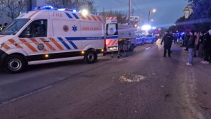 Plan Roșu de Intervenție în Constanța: un incendiu major a avut loc la un bloc social Plan Roșu de Intervenție în Constanța: un incendiu major a avut loc la un bloc social. Posibile victime…