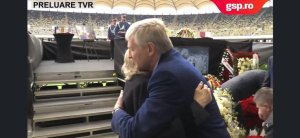 Rinat Ahmetov, având o avere de 8 miliarde de dolari, la priveghiul lui Mircea Lucescu: „Simt o mândrie pentru prietenia noastră” Rinat Ahmetov, având o avere de 8 miliarde de dolari, la priveghiul lui Mircea Lucescu: „Simt o mândrie pentru prietenia noastră”