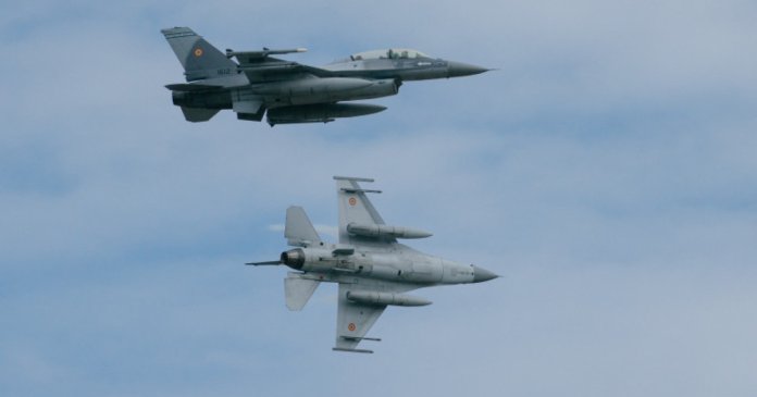 Un avion F-16 din România a interceptat o dronă din Ucraina în Estonia. Ministrul Apărării eston: „Am activat... Un avion F-16 din România a interceptat o dronă din Ucraina în Estonia. Ministrul Apărării eston: „Am activat...