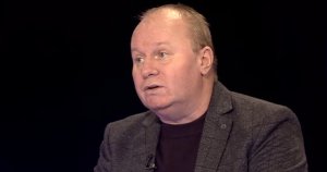 Cristian Păun, oferind comentarii asupra clarificărilor lui Bogdan Chirițoiu la Digi24 referitor la penalizările aplicate instituțiilor financiare: „Ce... Cristian Păun, oferind comentarii asupra clarificărilor lui Bogdan Chirițoiu la Digi24 referitor la penalizările aplicate instituțiilor financiare: „Ce...