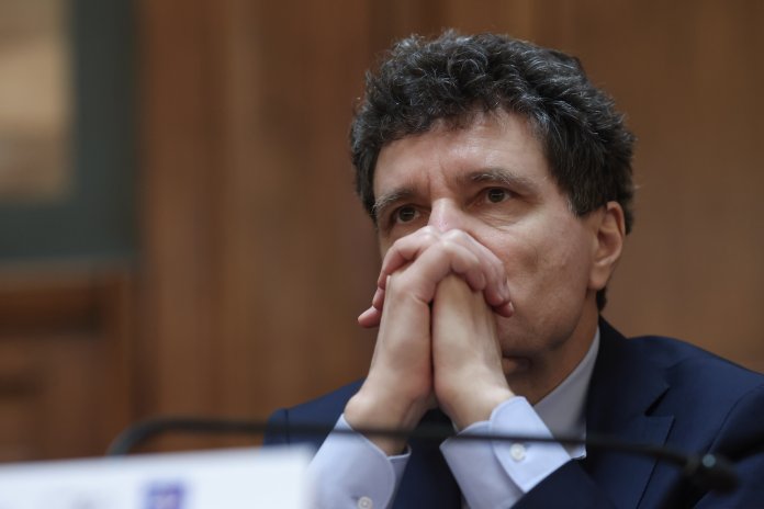 Nicușor Dan cheamă partidele la discuții astăzi. Agenda comunicată. Nicușor Dan cheamă partidele la discuții astăzi. Agenda comunicată.