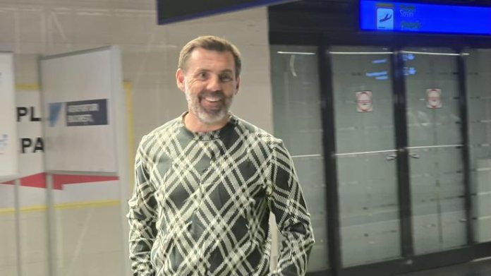 Zeljko Kopic a revenit în România și a discutat sincer despre separarea de Dinamo: „Acum nu mai este necesar să mă cauți pe Google” Zeljko Kopic a revenit în România și a discutat sincer despre separarea de Dinamo: „Acum nu mai este necesar să mă cauți pe Google”