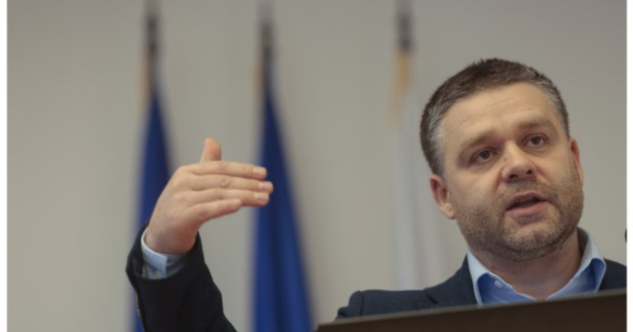 Ciprian Ciucu considera acum două săptămâni că președintele va desemna un prim-ministru care va duce la... Ciprian Ciucu considera acum două săptămâni că președintele va desemna un prim-ministru care va duce la...