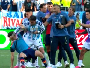 Confuzie după Spania - Argentina 1-0: Gavi și Paredes au avut o întâlnire! Imagini uimitoare Confuzie după Spania - Argentina 1-0: Gavi și Paredes au avut o întâlnire! Imagini uimitoare