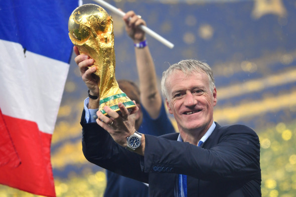 Didier Deschamps, conducătorul legendar al Cupei Mondiale! Didier Deschamps, conducătorul legendar al Cupei Mondiale!