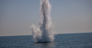 Radu Miruță: Încă cinci drone navale eliminate în Marea Neagră Radu Miruță: Încă cinci drone navale eliminate în Marea Neagră. „Unele erau dotate cu explozibil, altele nu”