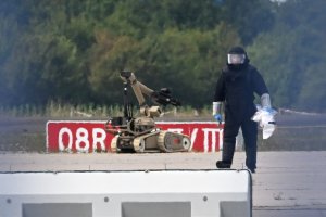 Infiltrare fără precedent în Europa: o dronă rusească dotată cu explozibil Semtex a intrat pe aeroportul din Leipzig, Germania Infiltrare fără precedent în Europa: o dronă rusească dotată cu explozibil Semtex a intrat pe aeroportul din Leipzig, Germania