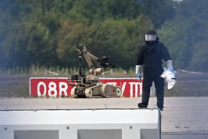 Infiltrare fără precedent în Europa: o dronă rusească dotată cu explozibil Semtex a intrat pe aeroportul din Leipzig, Germania Infiltrare fără precedent în Europa: o dronă rusească dotată cu explozibil Semtex a intrat pe aeroportul din Leipzig, Germania