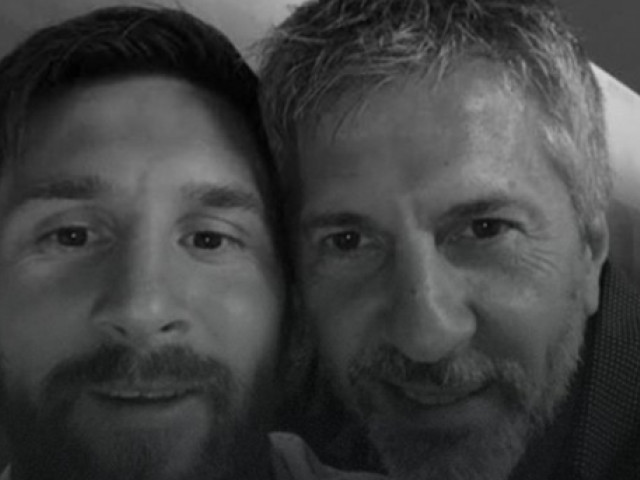 Leo Messi a "spart" tăcerea, la 4 zile după moartea tatălui său Leo Messi a "spart" tăcerea, la 4 zile după moartea tatălui său