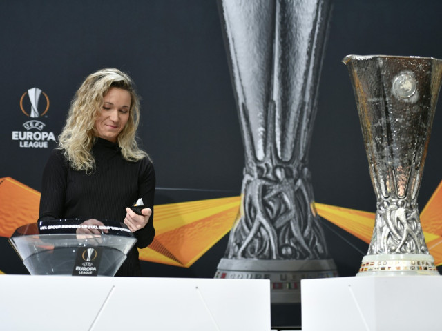 Tragerea la întâmplare a play-off-ului pentru Europa League | Universitatea Craiova a descoperit posibilul oponent Tragerea la întâmplare a play-off-ului pentru Europa League | Universitatea Craiova a descoperit posibilul oponent